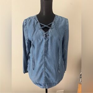 Altar'd State Women’s Denim Blue Lace-Up 3/4 Sleeve Top M